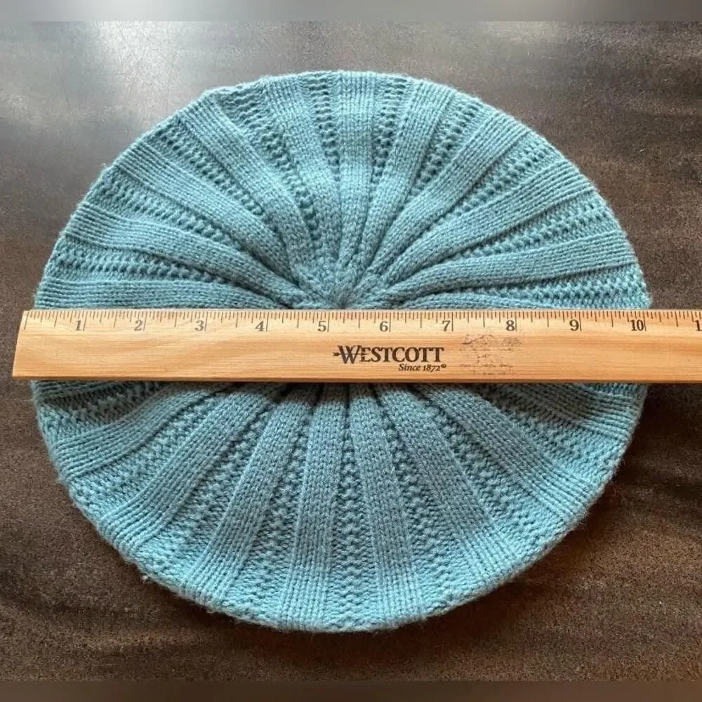 Knit Beret Hat Womens One Size Blue Ribbed Stretch Slouchy Soft Winter Warm